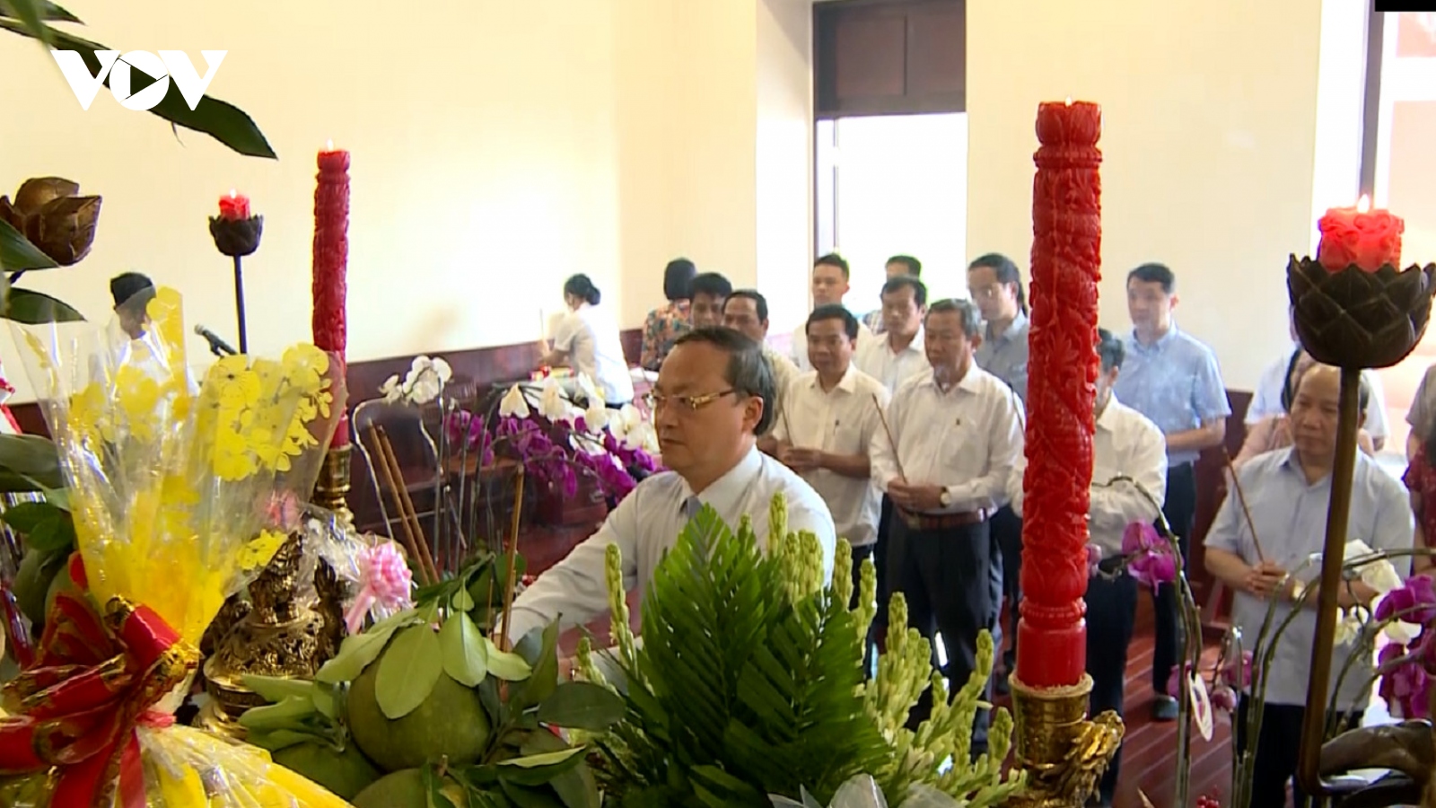 Đoàn đại biểu VOV dâng hương tưởng nhớ Chủ tịch Hồ Chí Minh